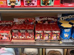 -泡泡玛特POPMART(国金街店)