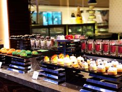 -BLU 全日制餐厅(上海安曼纳卓悦酒店)