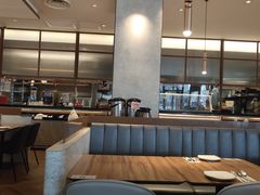 大堂-必胜客(张掖西大街店)