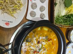 -黑鱼郭我家酸菜鱼(摩尔广场店)