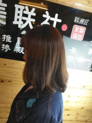 -镁连社·美联社