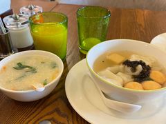 -松咖啡自助餐厅·松北香格里拉