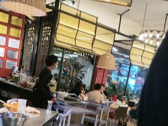 -刘姐啤酒鱼民族演艺餐厅(西街总店)