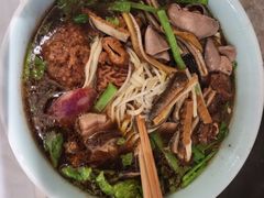 -镇南锅盖面馆(解放路店)