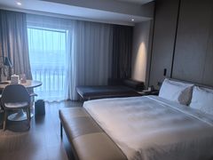-苏州工业园区奥特莱斯亚朵酒店