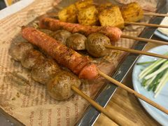 -東豫狼鲜货烧烤. 碳火烤鱼. 小龙虾(上海首店)