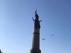 -人民防洪胜利纪念塔