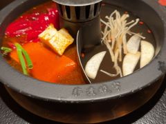 -晓宇重庆火锅(西安荟聚店)