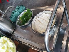 -憨铁匠老火锅(龙岗万科里店)