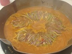 -毛辣果·贵州红酸汤牛肉火锅(西单店)