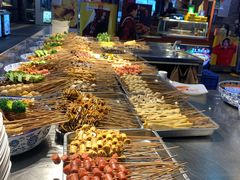 -八一路好吃街(雨田商务大厦店)