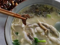 -明呈黄鱼面馆(斜土路店)