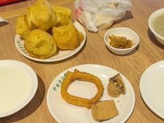 -护国寺小吃店(红莲南路店)