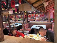 -鱼窝棚柴火铁锅炖(富山屯店)