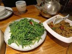 -滇香肴·云南菜蒸汽石锅鱼(云南北路店)