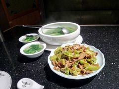 -飞虎过桥米线(翠湖店)