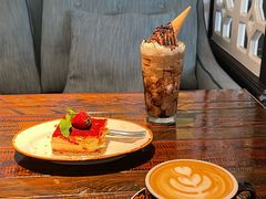 -良木缘咖啡西餐(优品道广场店)