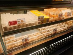 -鲍师傅糕点(江苏路店)