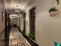 -东方明珠老上海8号餐厅(东方明珠广播电视塔店)