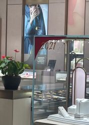 -周大福CHOW TAI FOOK(长寿路189弄购物中心店)