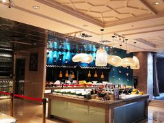 自助取餐区-咖啡苑自助餐厅·中国大饭店