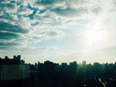 -惟初心理咨询工作室(静安分店)