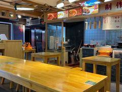 大堂-呷佬·长沙手工米粉(金沙江路店)