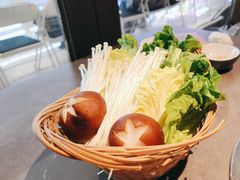 -同仁四季椰子鸡(宝安壹方城店)