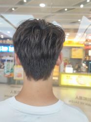 -川和潮人