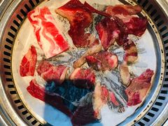 -佰烧海鲜烤肉火锅自助(世茂国际广场店)