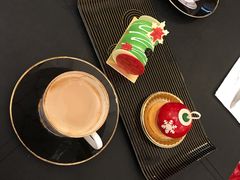 -Salon de The de Joel Robuchon(外滩18号店)