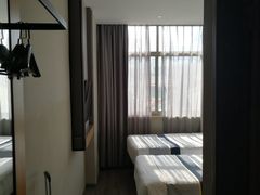 -如家商旅酒店(上海外滩南京路步行街地铁站店)