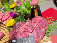 -山川小町·极番烧肉(新地假日广场店)