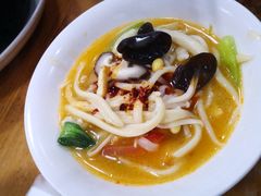 -一家人剪刀面(海伦国际店)