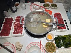 -八合里牛肉火锅(上海世茂广场店)