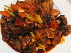 红烩牛尾-小白桦西餐厅