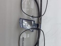 -翰佐蔡司小乐圆·依视路星趣控·暴龙眼镜折扣店