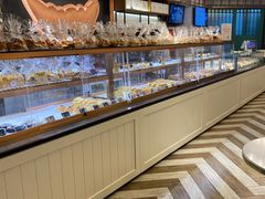 面包甜点陈列柜-牛角村(大族广场店)