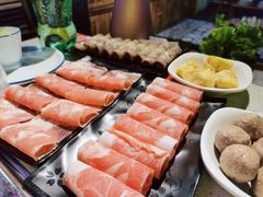 -十三幺山野火锅(市府路店)