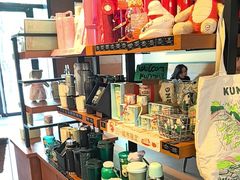 -星巴克(昆明美辰百货店)