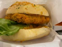 -必胜客(余姚五彩城店PH店)