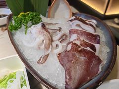 -左庭右院鲜牛肉火锅(浦江欢乐颂店)