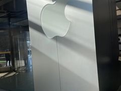 -Apple零售店(华贸购物中心店)