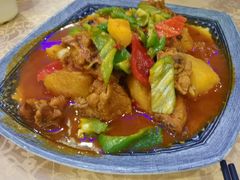 特色的大盘鸡-维吾尔餐厅(宜山路店)