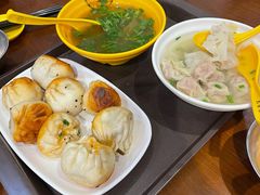 双拼虾仁生煎（双拼生煎）-大壶春生煎(四川中路店)