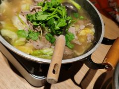 -川堂风·跷脚牛肉·乐山爆炒(宝山日月光店)