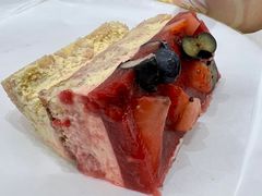 草莓提拉米苏-YITASU甜品(子安路店)