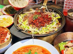 -辣尚瘾·烤鱼·新川菜(牡丹园直营店)