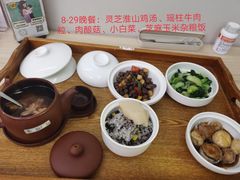 -雪梅月子中心(华侨城店)