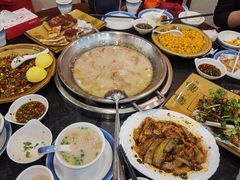 -老来福·非遗酸汤兔(凯旋路店)